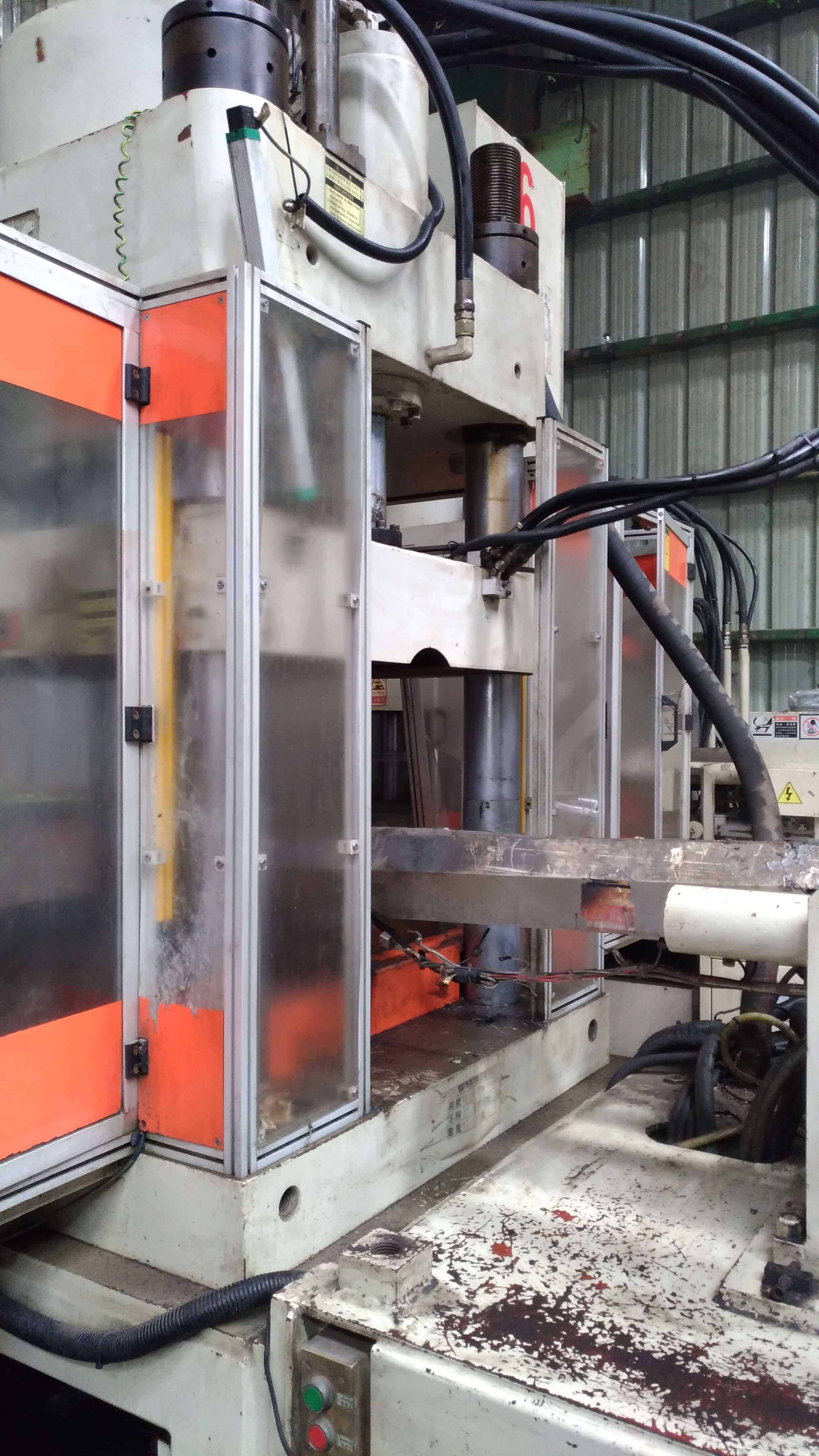 USED INJECTION MOLDING MACHINES / HightQuality / Cost concessions